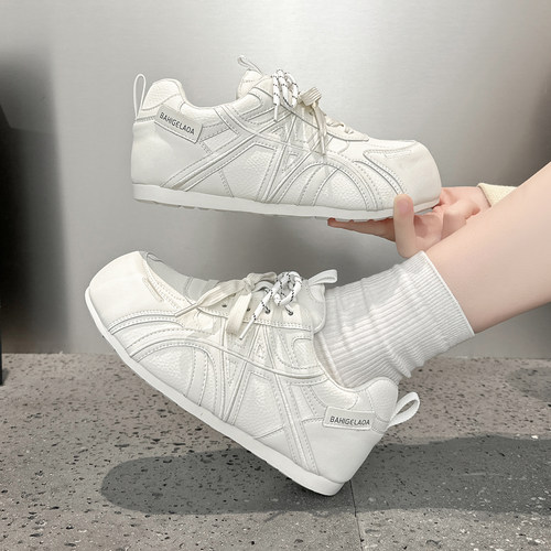 真皮百搭小白鞋女款2026春季新款