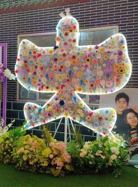 巨型簪花沙燕风筝发光纸鸢美陈