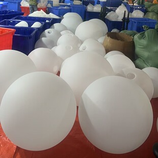 滚塑厂家圆形PE发光白色彩色外壳灯罩户外防水装饰彩绘圆球灯工厂