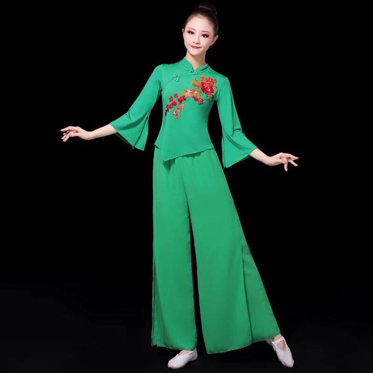特价广场舞服装套装中老年新款杨丽萍舞蹈服演出扇子舞女春夏跳舞
