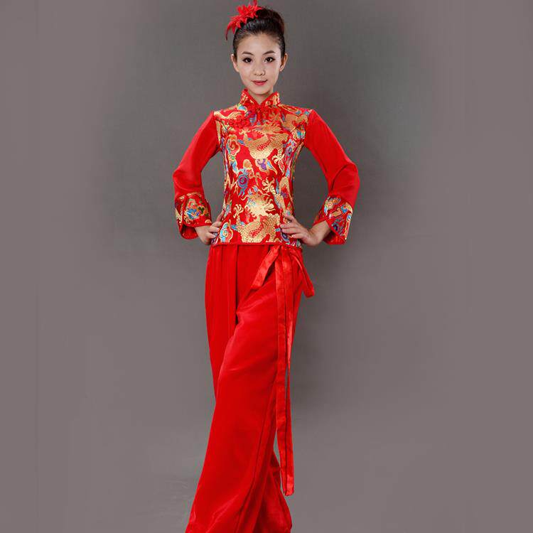 特价广场舞服装秧歌服演出服女新款中老年扇子舞民族风舞蹈服套装