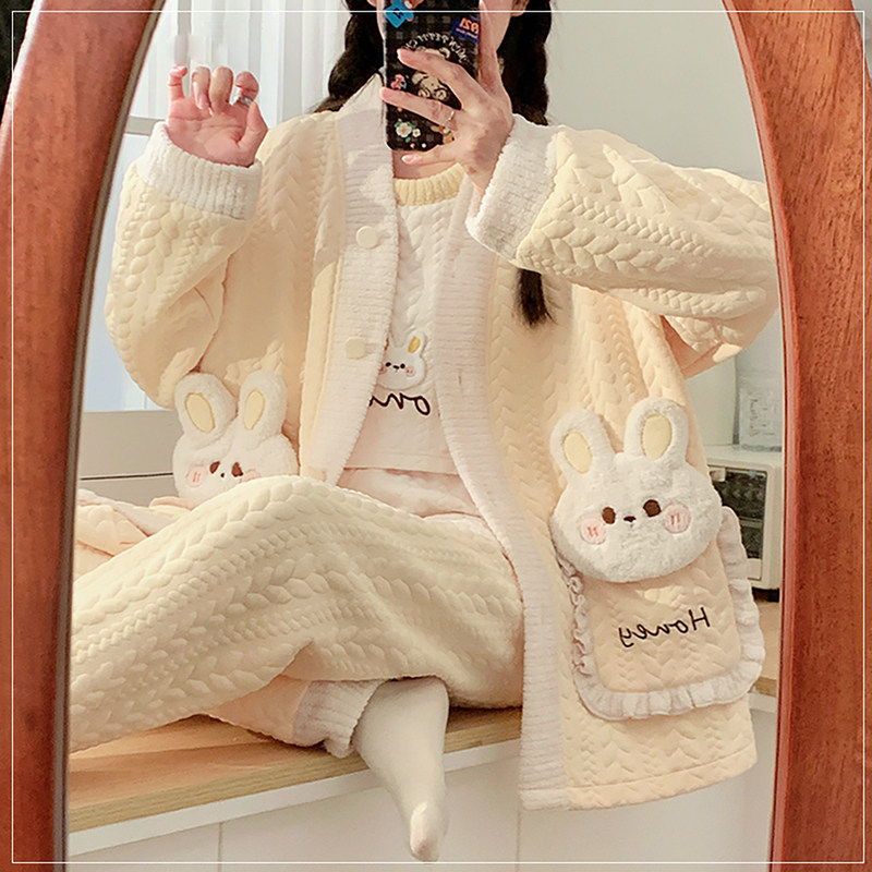 法国Uamtor月子服秋冬季产后加厚空气棉怀孕期孕妇哺乳睡衣三件套