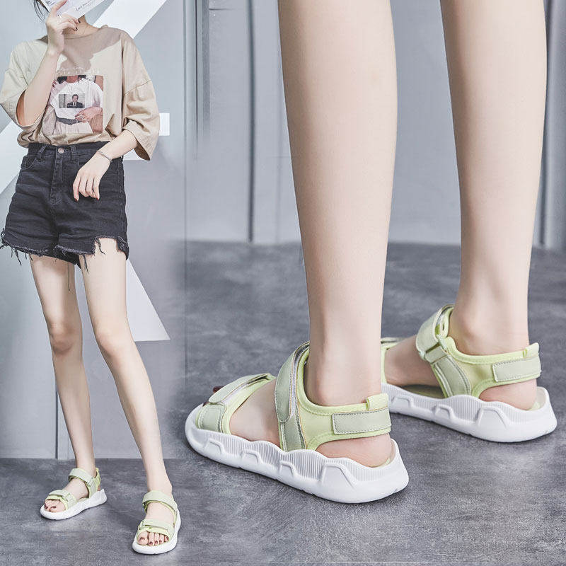 英国DHWA孕妇夏季凉鞋女2026新款软底真皮休闲运动平底罗马沙滩鞋