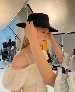 le rouge周美美同款韩版小众羊毛礼帽时尚英伦百搭平顶毡帽呢帽子