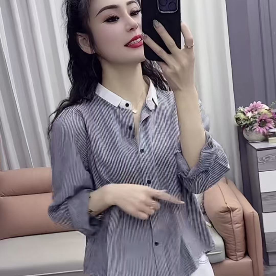 2025法式圆领条纹长袖撞色设计新款宽松减龄百搭拼接衬衣上衣衬衫