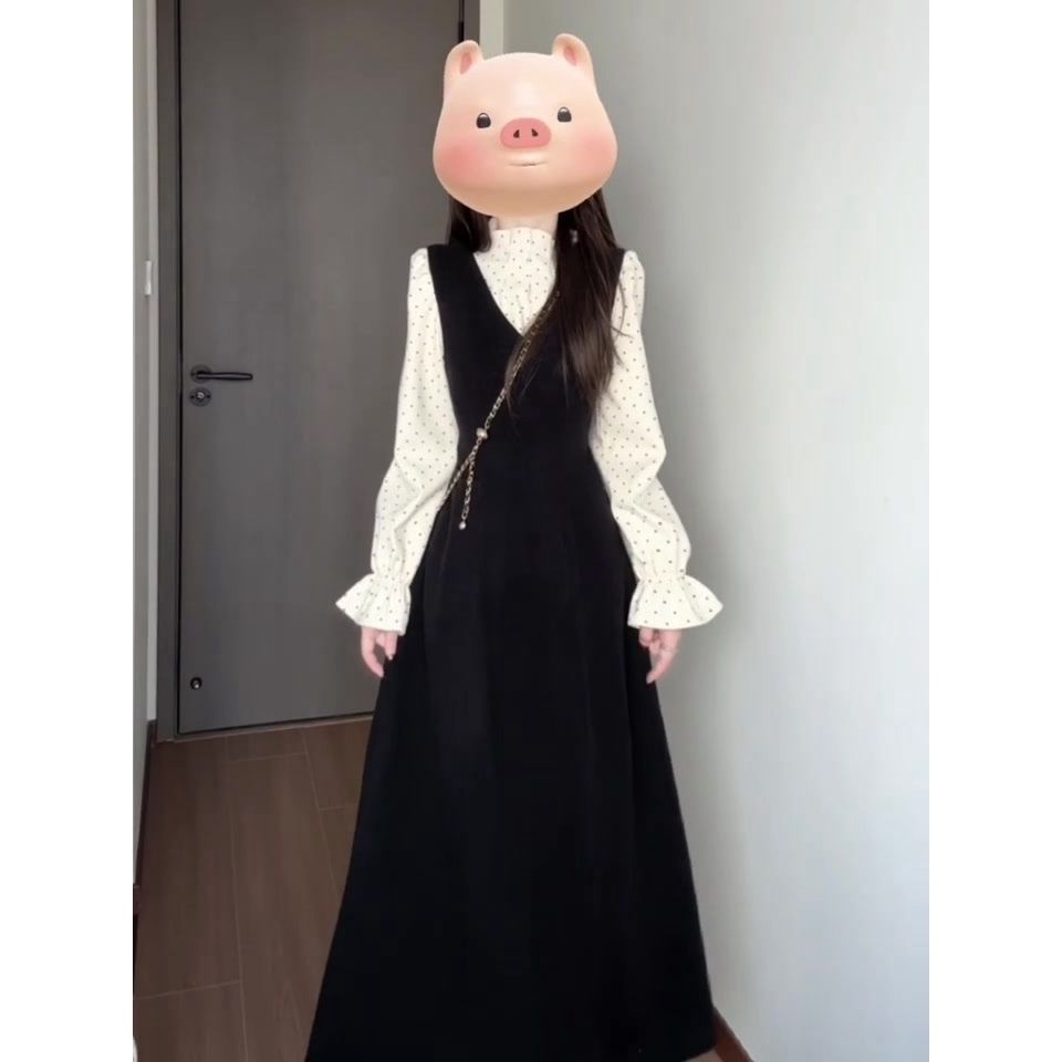 春季法式复古桔梗设计感V领显瘦背带连衣裙女+波点长袖上衣两件套