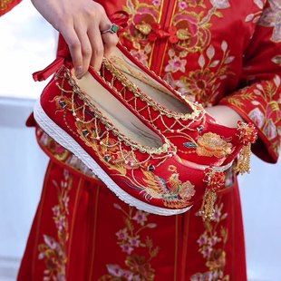 明制古风汉服鞋 中式 新娘结婚秀禾鞋 女增高翘头红色绣花鞋 子女 婚鞋