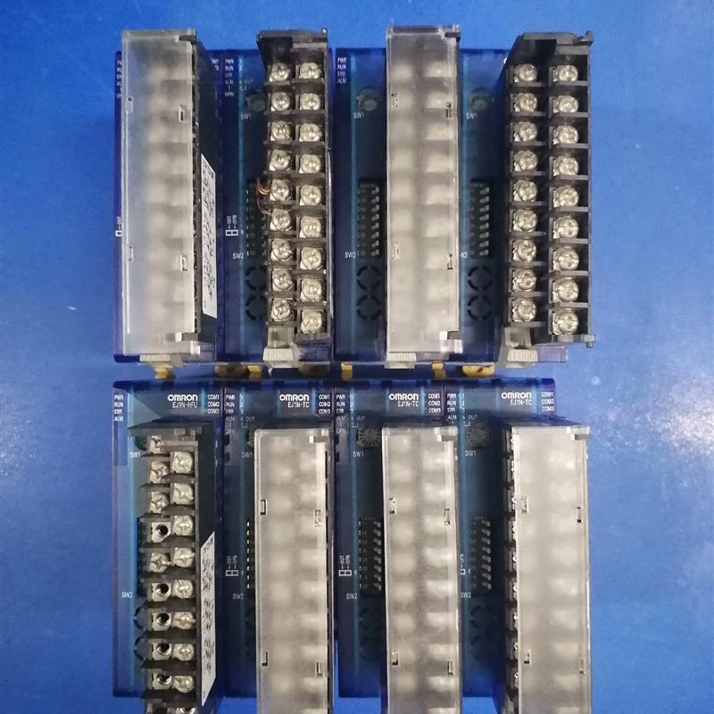 欧姆龙EJ1N-TC2A-CNB,成色如图,功能正常(请询价)
