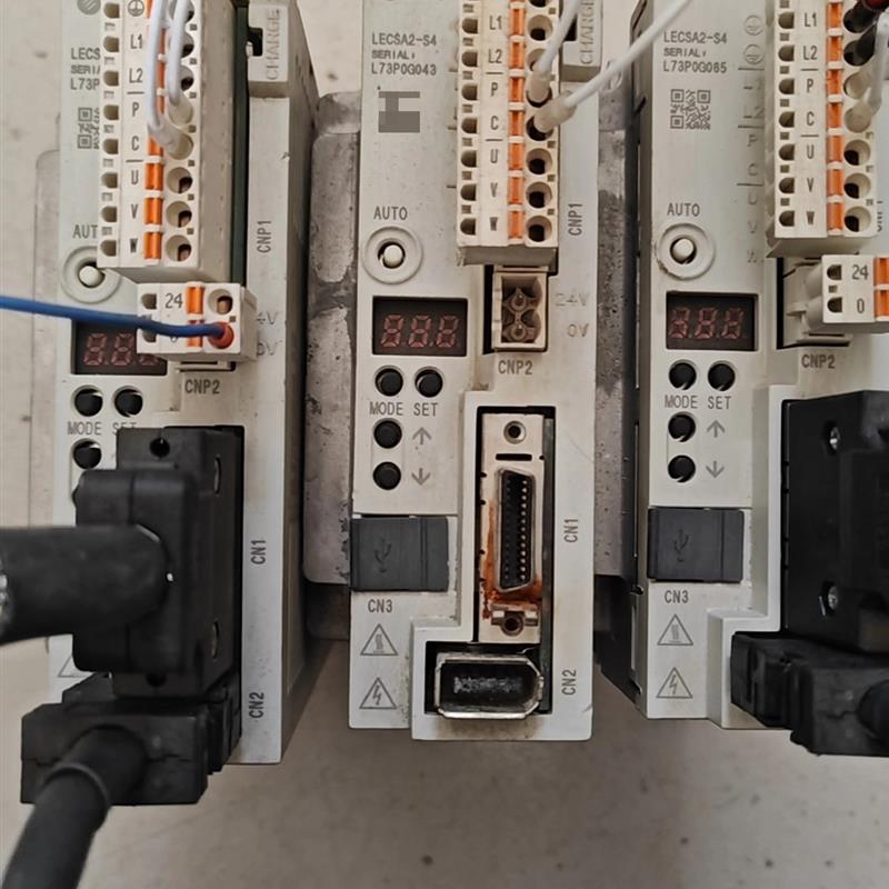 SMS气缸驱动器实物图LECSA2-S4(请询价)