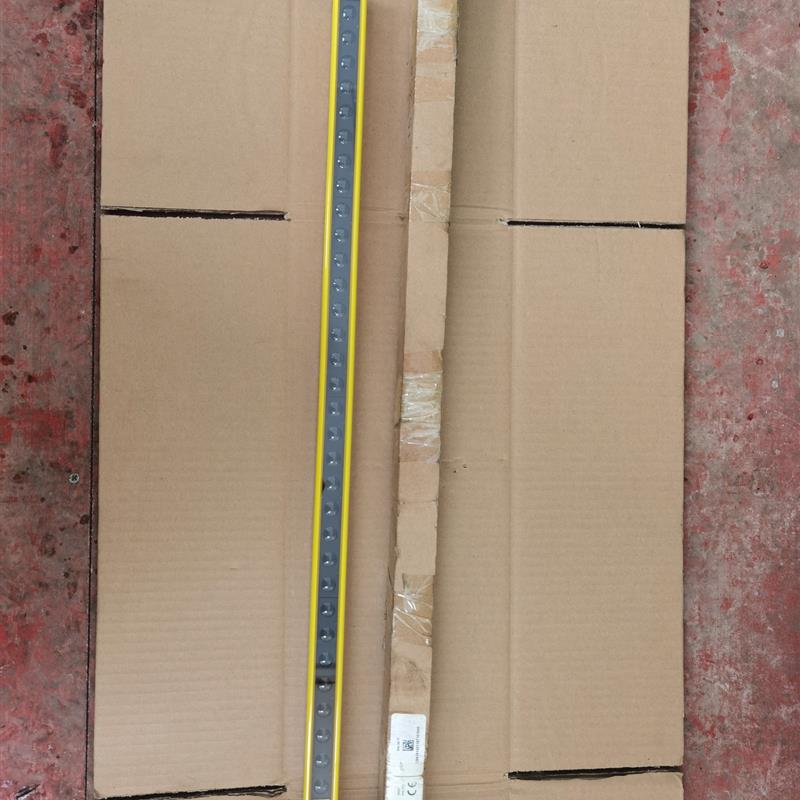 邦纳安全光幕、光栅LS2TR30-600Q8,未使用过的(请询价)