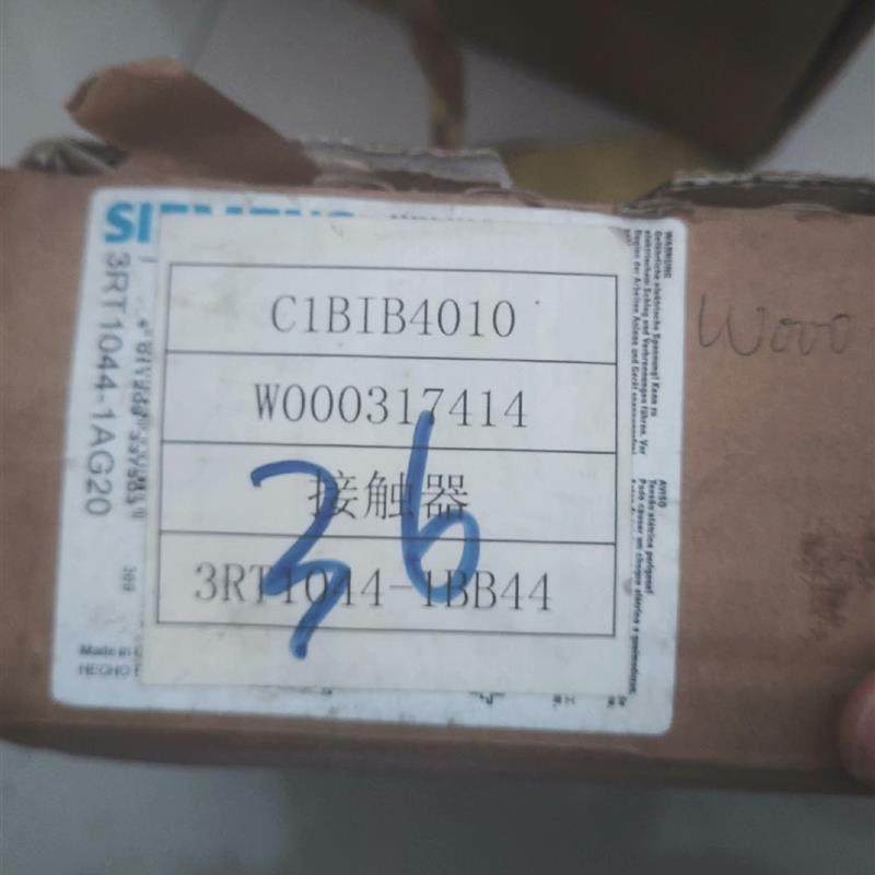 #西门子PLC  3RT1044-1AG20 现(请询价)