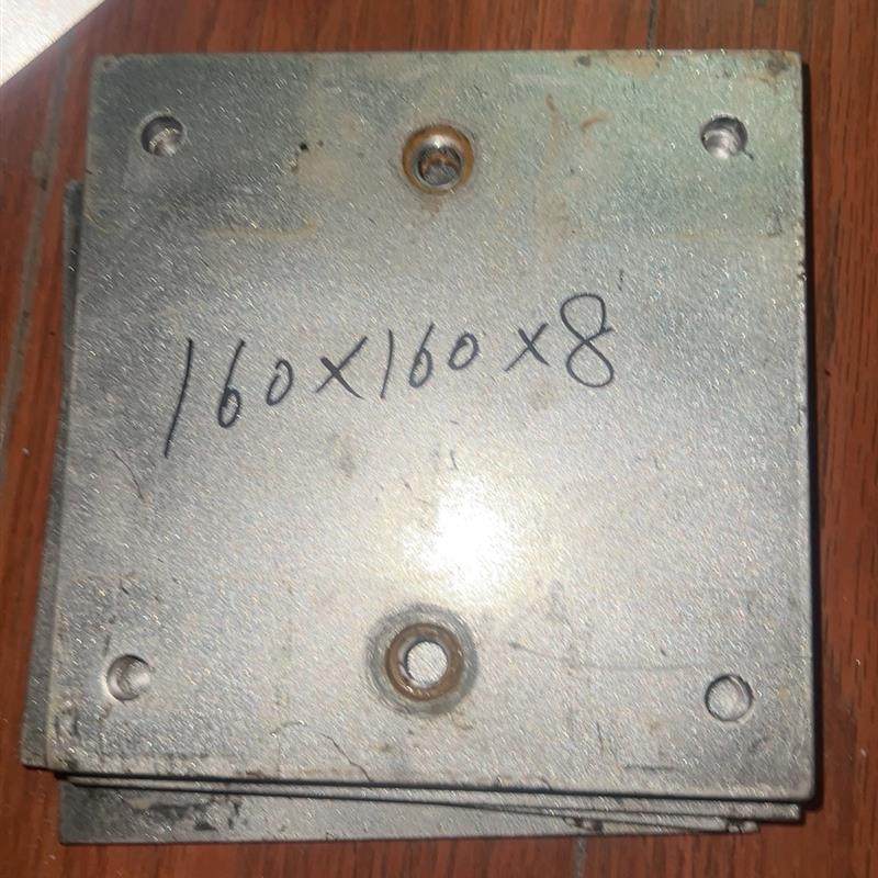 正方形钢板铁板特厚预埋件。160×160×8 一块处理包(请询价)