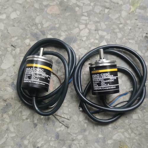 库存全薪欧姆龙旋转编码器E6A2-CW5C,电压12-2(请询价)