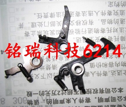 适用 尼康 D90 小主体光圈拨杆 带弹簧螺丝垫环 单反相机维修配件 - 实物图
