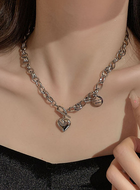 卫衣链甜酷女韩版嘻哈钛钢不掉色毛衣项链衣服配饰颈链爱心锁骨链