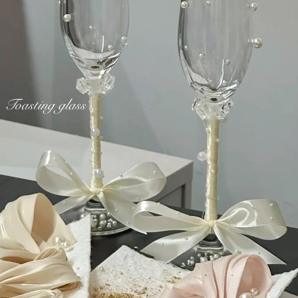 结婚敬酒杯蝴蝶结丝带装饰酒杯高脚杯一对手工杯子订婚新婚礼物