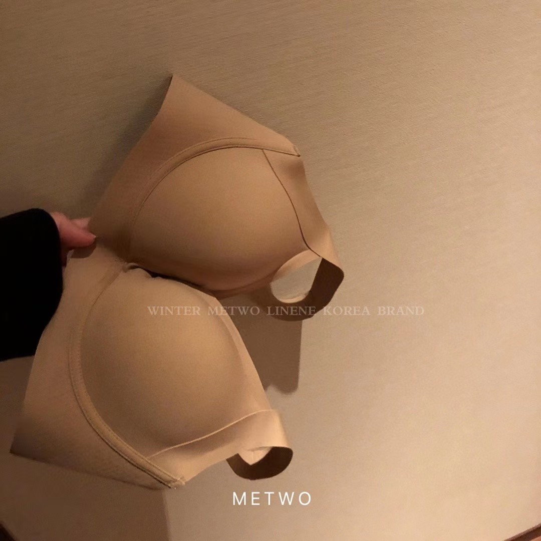 乳胶无痕睡眠针织内衣图片