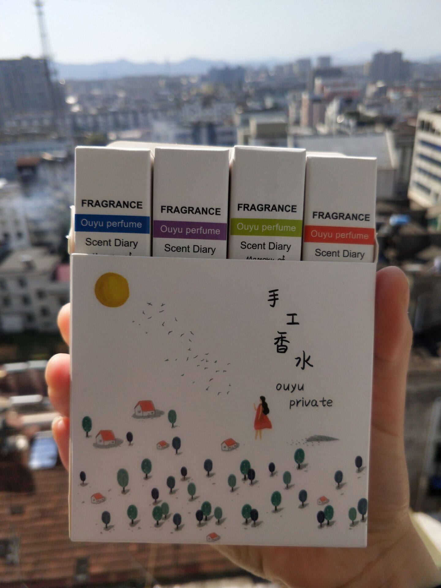 四只装礼盒款 学生清淡自然香少女可爱小香水 男士淡雅木质香包邮