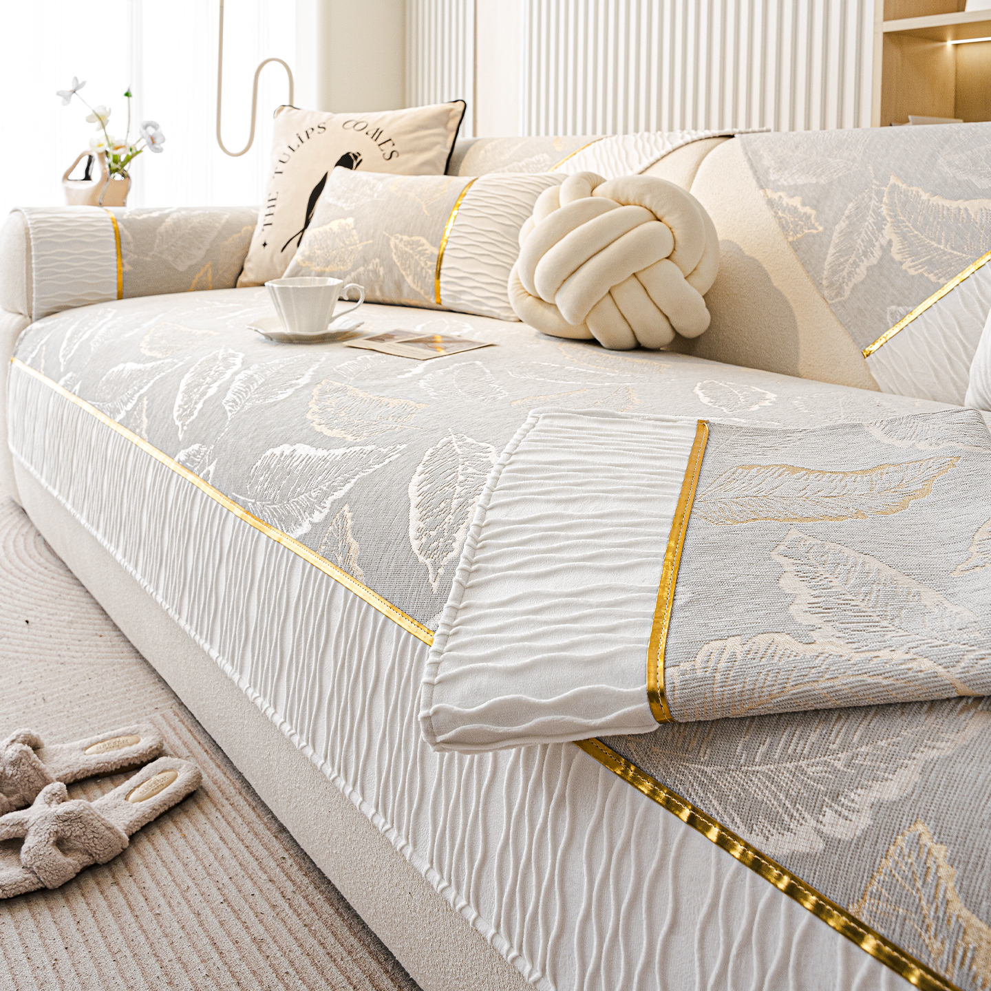 沙发垫子2025新款四季通用轻奢高级感防猫抓皮沙发套罩盖布巾坐垫