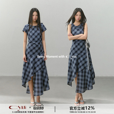 CyNi  复古轻薄垂感无袖格纹连衣裙设计感不规则格子长裙女