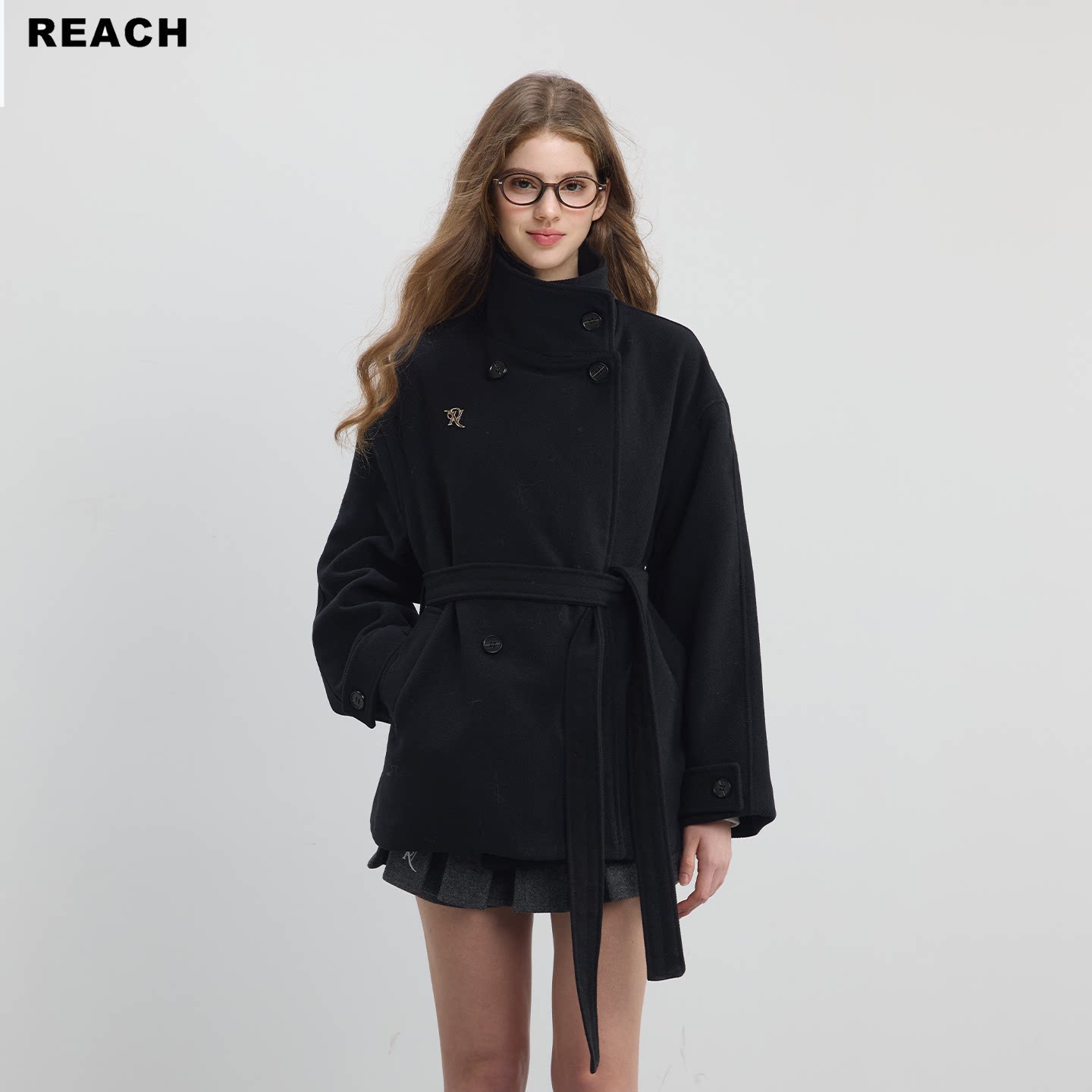 REACH原创春秋高级感金属标黑色西装外套女收腰气质百搭呢料上衣