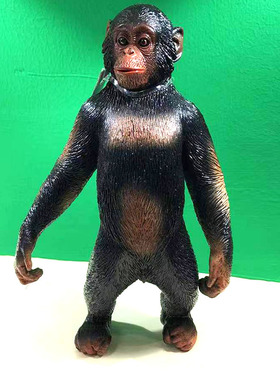 直立大猩猩持斧金刚锁链版巨猿金丝猴子仿真动物模型玩偶怪兽摆件