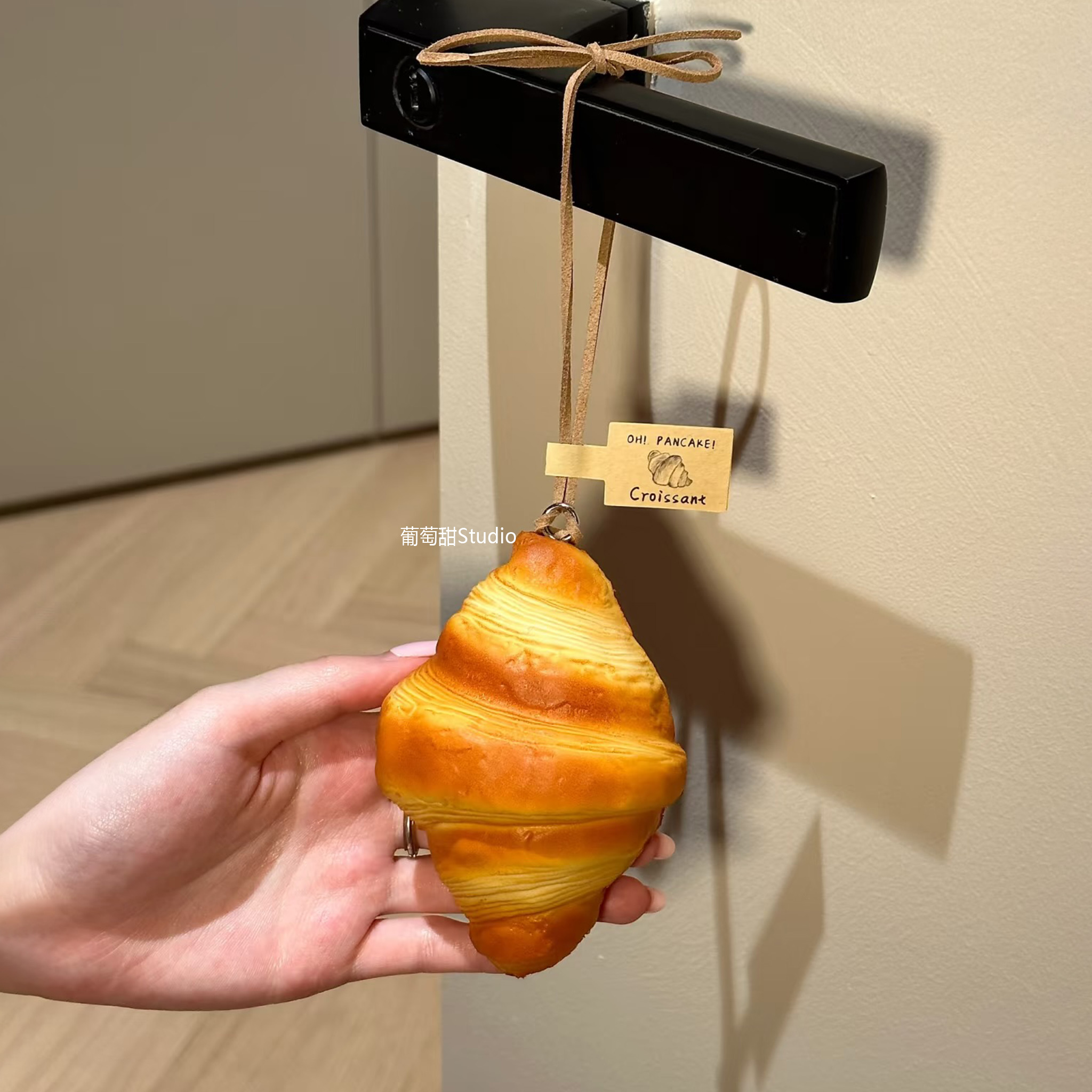 情侣礼物背包挂件手作面包挂饰
