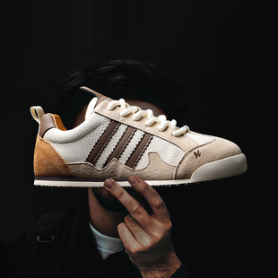 三条杠超火阿甘德训鞋复古小众真皮板鞋低帮薄底运动休闲鞋男百搭