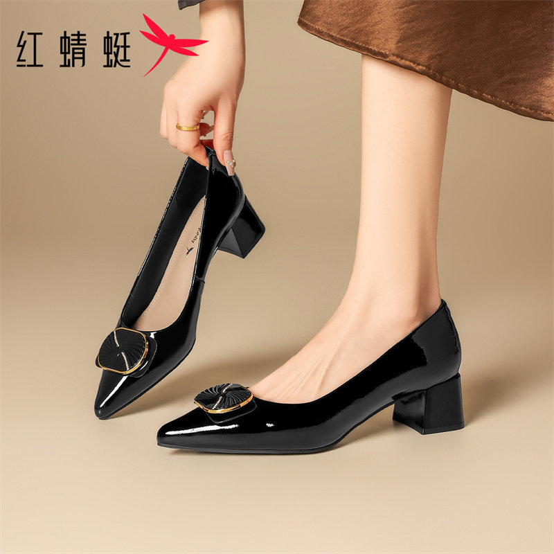 红蜻蜓尖头粗跟单鞋女2026春季新款配裙子高跟鞋中跟气质浅口皮鞋