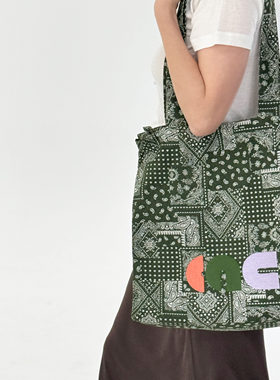 CAC波斯异域风情刺绣大号包包