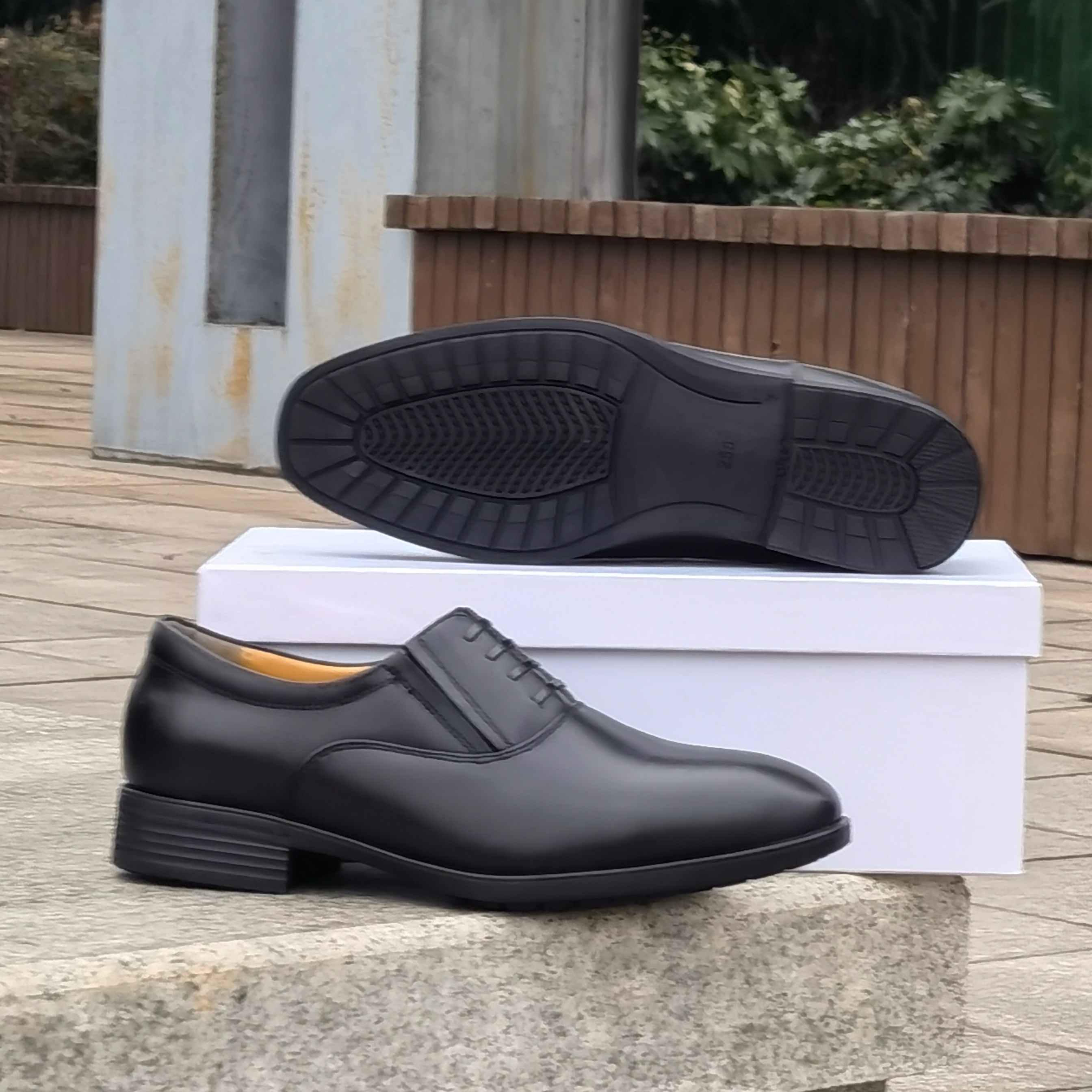 消防常服皮鞋真皮夏季透气凉皮鞋单位正装尖头春秋黑色男鞋