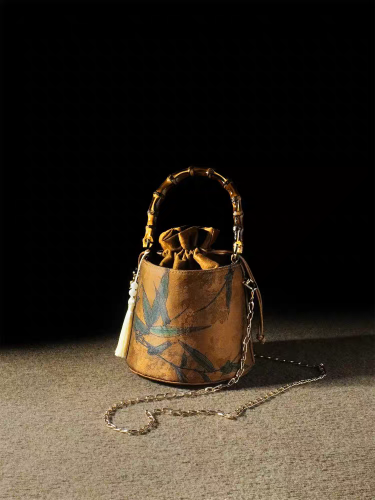 2025新款新中式国风旗袍包茶服古装百搭文艺大号单肩腋下手提收纳