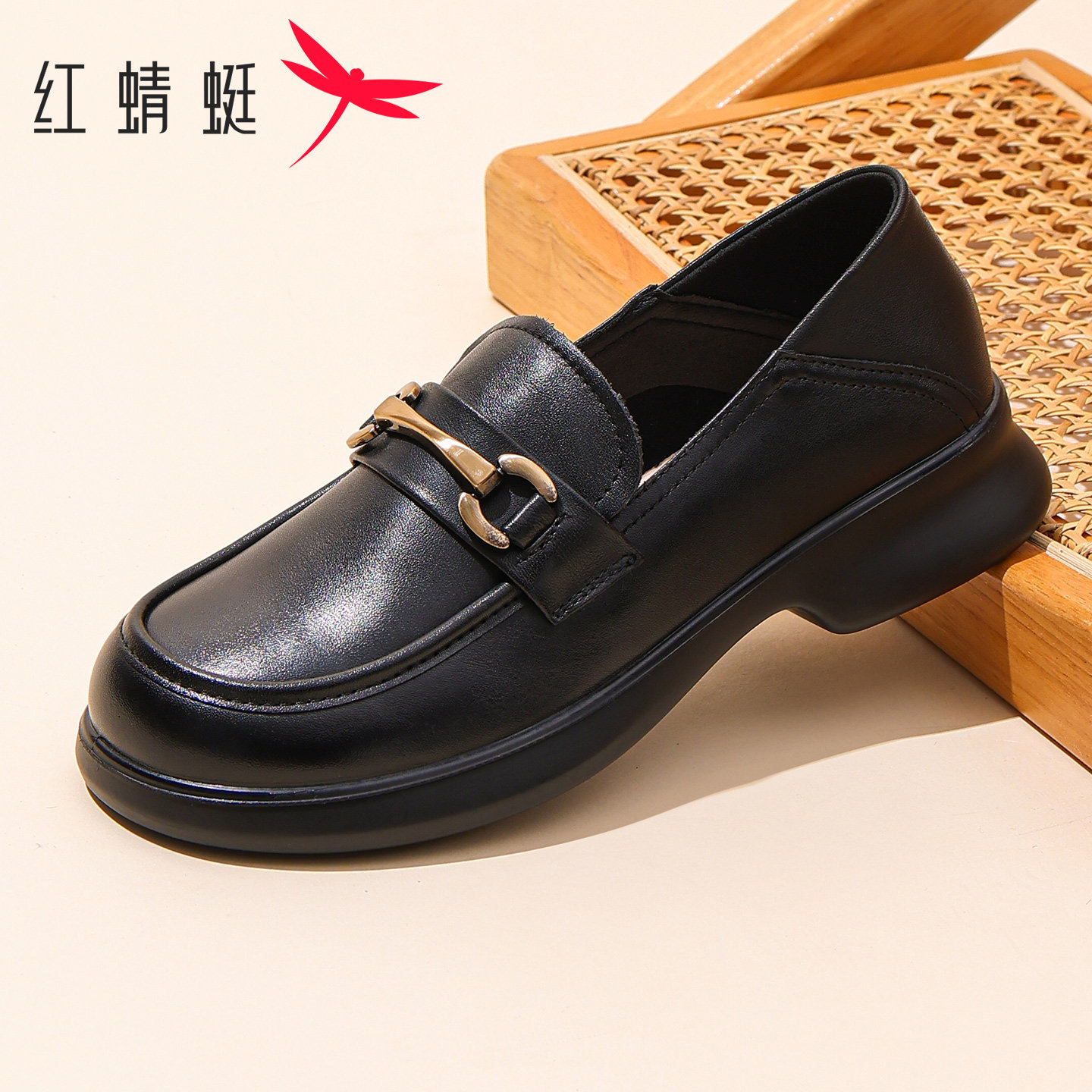 红蜻蜓休闲英伦风乐福鞋平跟厚底