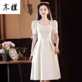 高端白色礼服2025新款 方领小白裙小个新娘 女领证登记平时可穿法式