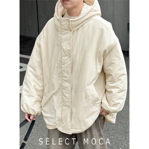 MOCA宽松剪裁时尚百搭秋冬棉服
