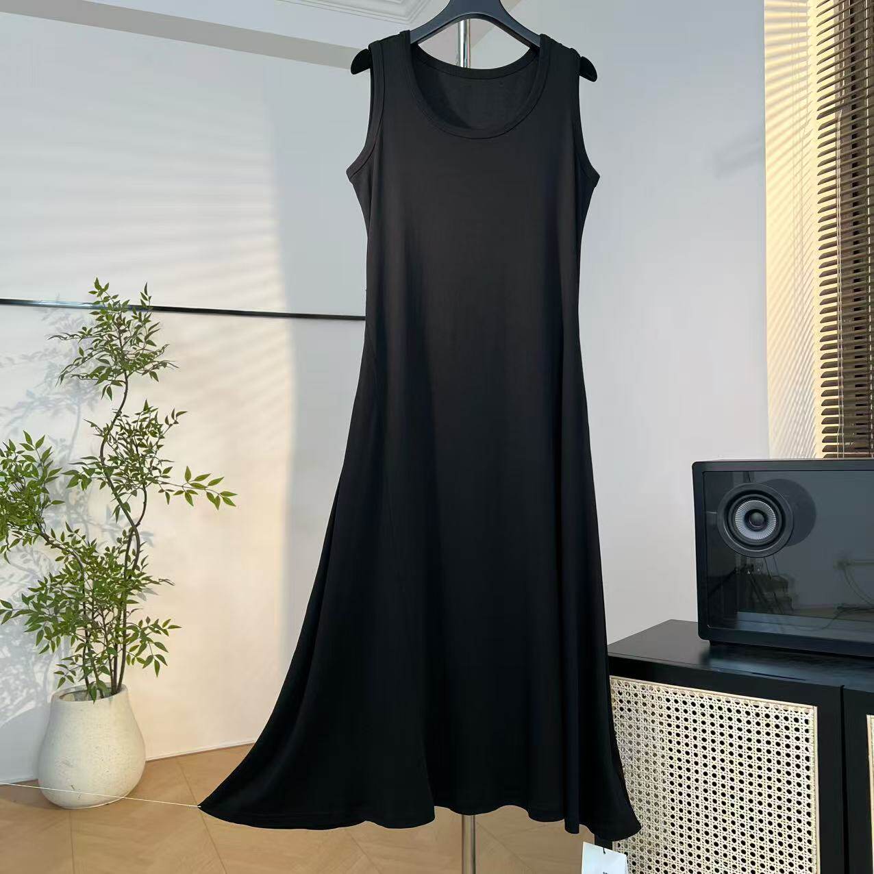 【老板娘美林】新款背心长裙 Q270113