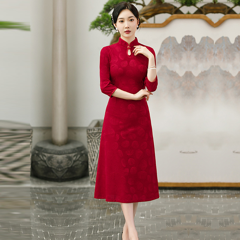 红色旗袍妈妈无开衩长袖连衣裙秋
