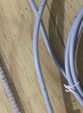 议价工业连接线，型号V15-G-2M-PVC，灰色线身，5议价