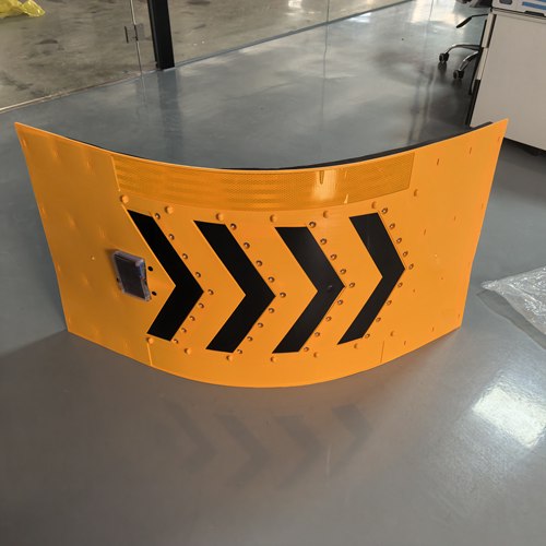 电线柱防护桶太阳能警示贴夜间汽车行人防撞电网包围电线杆防撞灯