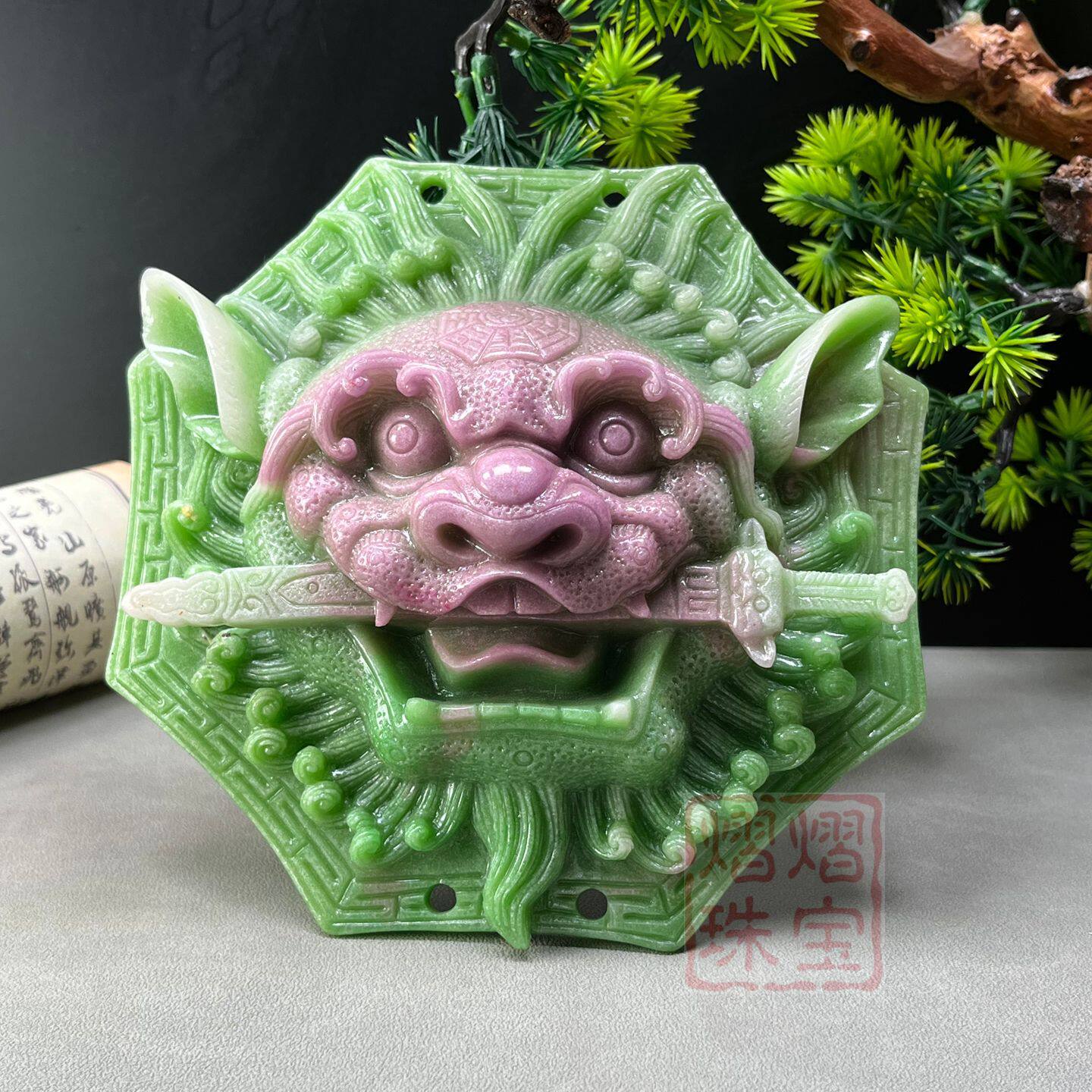 批发彩绘雄狮咬剑狮子八角狮头挂件可配流苏摆台驱邪避煞风水镇物