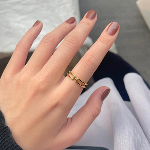 钛钢镀18K金素圈几何H戒指女时尚ins风光面闭口指环不掉色配饰品