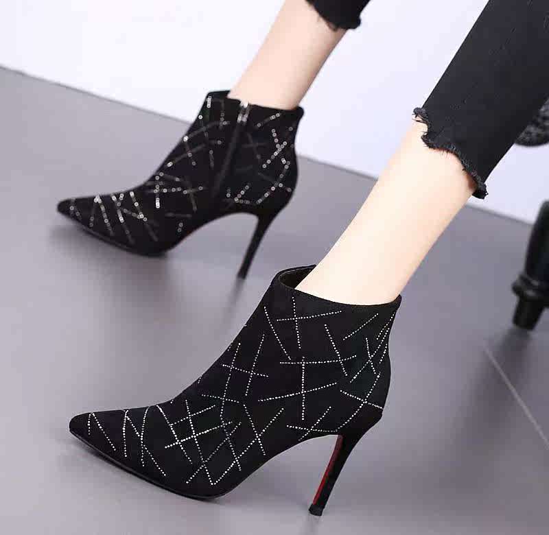 2019秋冬季短靴女单靴细跟超高跟防水台尖头冬靴侧拉链水钻马丁靴在类目 女鞋, 靴子中 - 来自Buy2taobao.com提供专业的淘宝代购服务