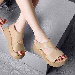 真皮百搭鱼嘴坡跟松糕高跟软底轻便沙滩鞋 富贵鸟厚底凉鞋 女夏季