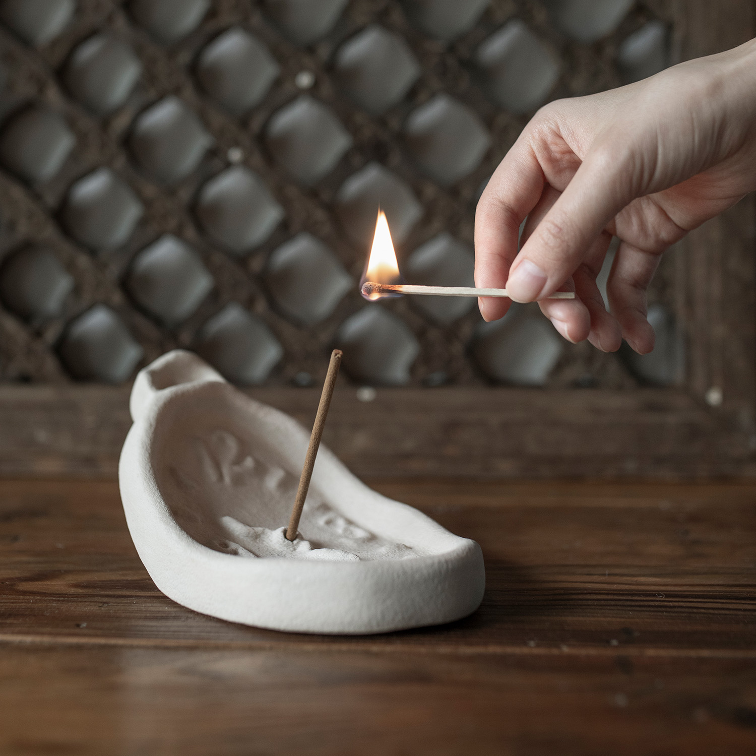 Jellypaint香薰礼盒《时光之香》| 创意线香香插香座高级感礼品