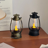 复古摇摆烛光风灯马灯摆件露营手提小夜灯ins卧室led装 饰氛围灯