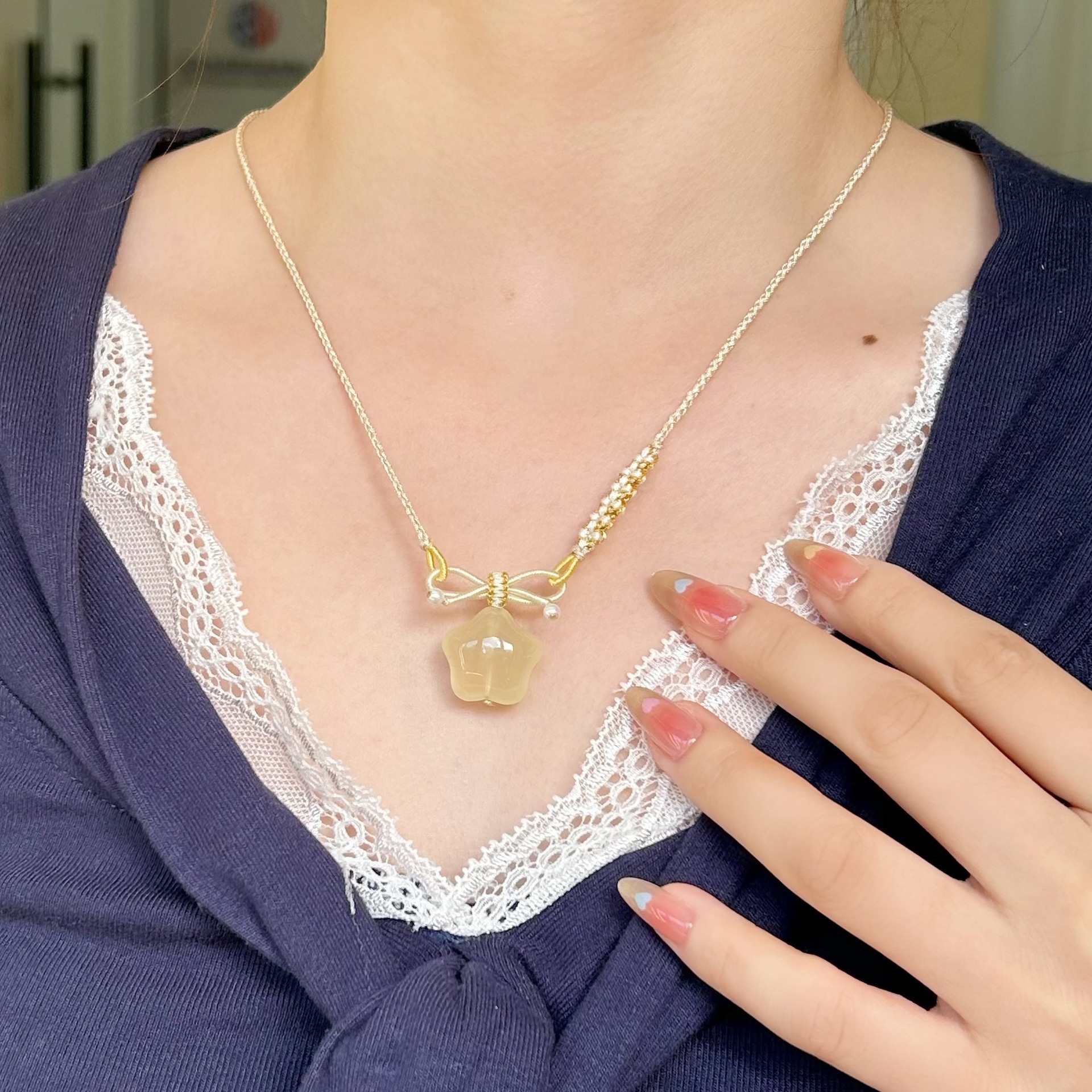 日本品质天然水晶项链小星星蝴蝶编织项链女小众设计锁骨链简约可