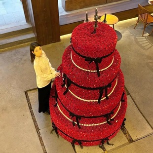 网红爆款巨型玫瑰蛋糕摆件场景布置婚庆生日派对店铺装饰拍照神器