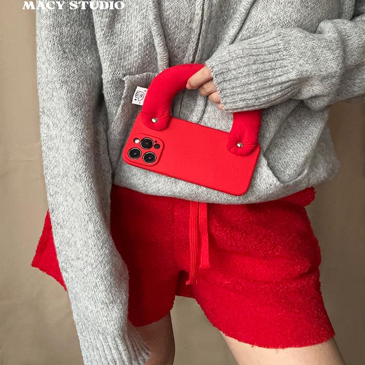 红色充棉手腕带适用华为Pura70手机壳Mate70Pro全包nova13/12手拎P60防摔mate60防丢p50荣耀300软壳100女200