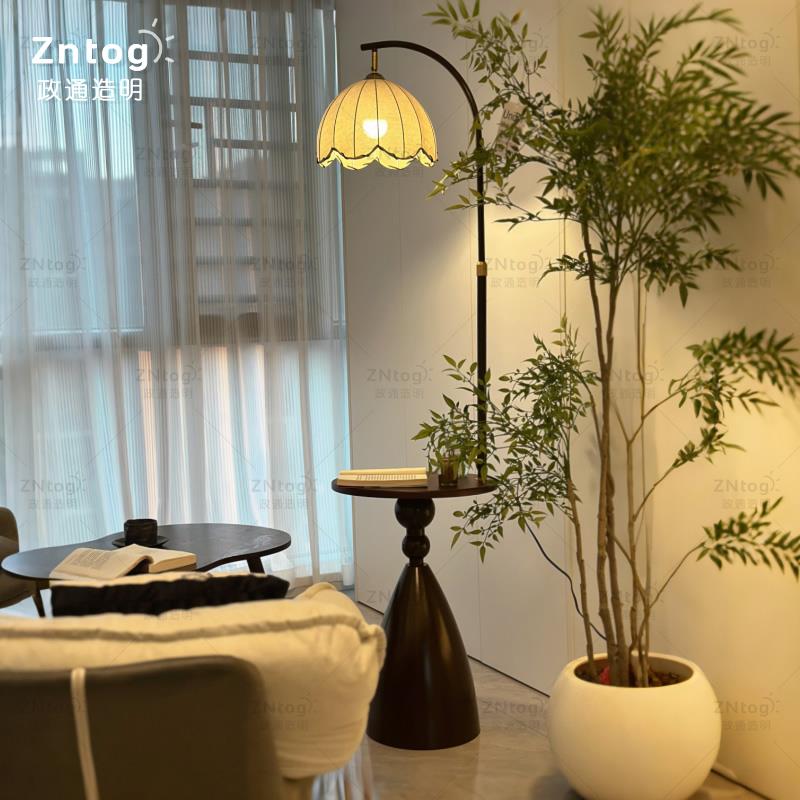 中古风落地灯客厅沙发旁边几氛围南洋覆古卧室温馨床头柜置物台灯