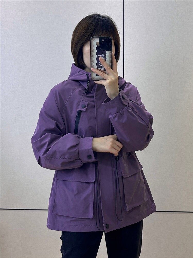 潮牌欧货多口袋连帽加棉冲锋衣外套女新款收腰设计感上衣显瘦风衣